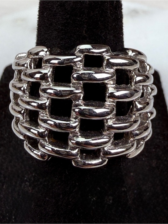 Jewelry - Silvertone Chain Link Statement Ring sz 6
